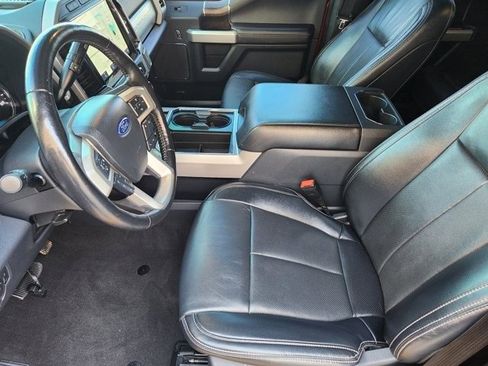 Used 2022 Ford F450 Lariat w/ Lariat Value Package image 12