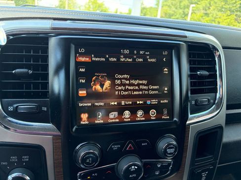 Used 2017 RAM 2500 Laramie w/ Convenience Group AWD/4WD image 29