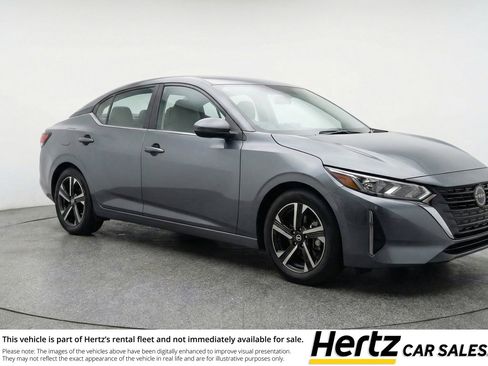 Used 2025 Nissan Sentra SV image 1