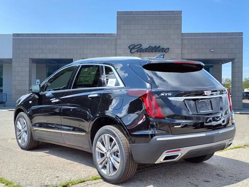 New 2025 Cadillac XT5 Premium Luxury w/ LPO, Floor Liner Package image 6