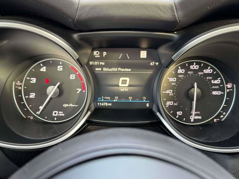 Used 2023 Alfa Romeo Stelvio Veloce image 23