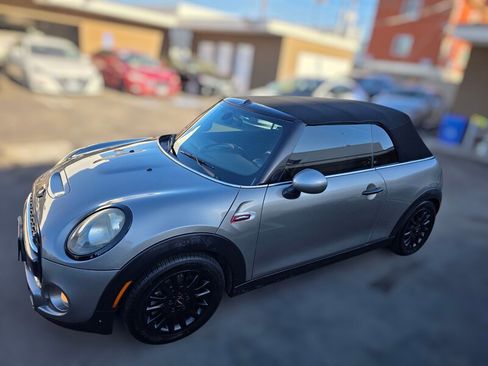 Used 2016 MINI Cooper S image 8