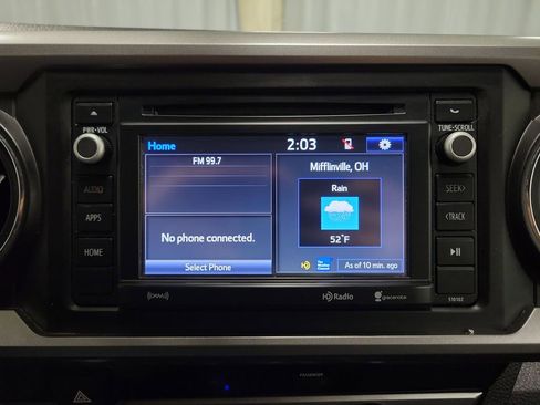 Used 2016 Toyota Tacoma SR5 image 17