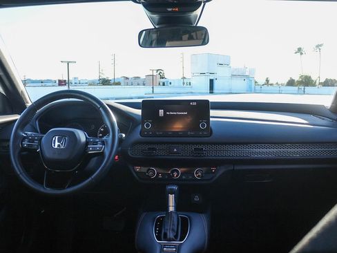 Used 2024 Honda HR-V Sport image 13