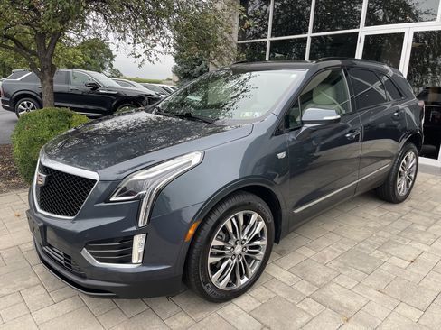 Used 2020 Cadillac XT5 Sportv image 3