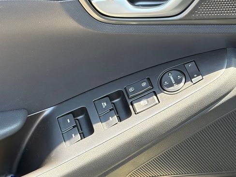 Used 2022 Hyundai Ioniq Blue FWD image 5