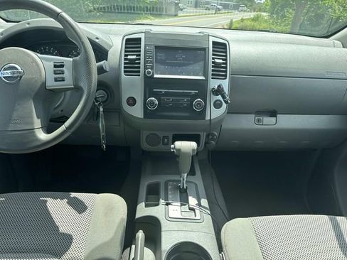 Used 2019 Nissan Frontier SV RWD image 20
