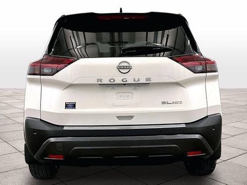 Used 2023 Nissan Rogue SL AWD/4WD image 4
