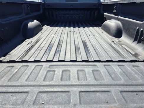 Used 2017 GMC Sierra 3500 Denali w/ Duramax Plus Package image 8