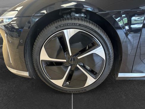 Used 2022 Lucid Air Grand Touring AWD/4WD image 13