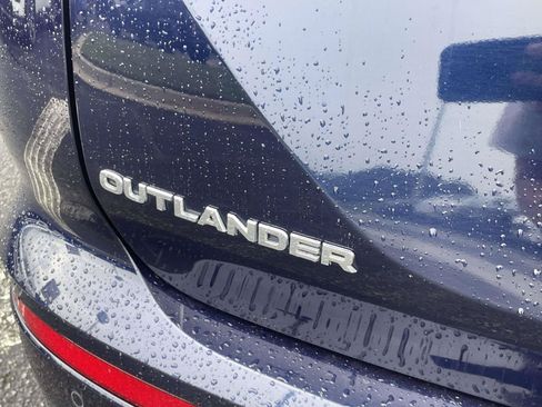 Used 2024 Mitsubishi Outlander SE AWD/4WD image 20