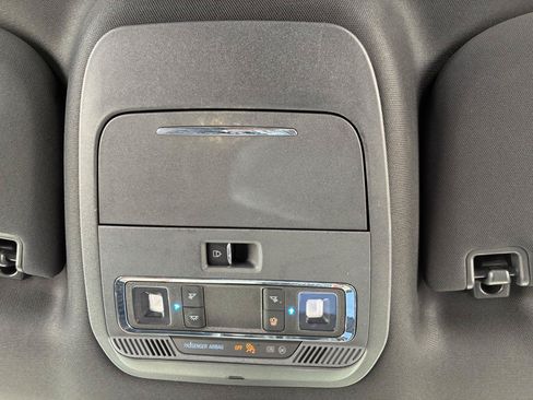 Used 2023 Ford F150 Lariat w/ Equipment Group 502A High AWD/4WD image 12