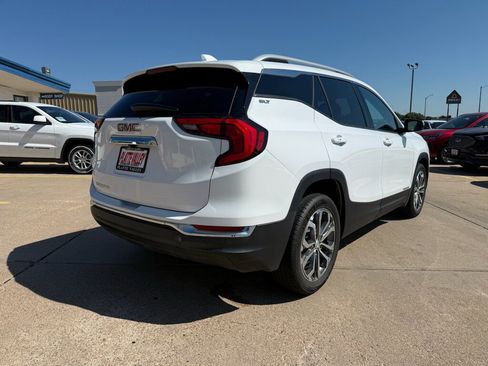 Used 2021 GMC Terrain SLT FWD image 6