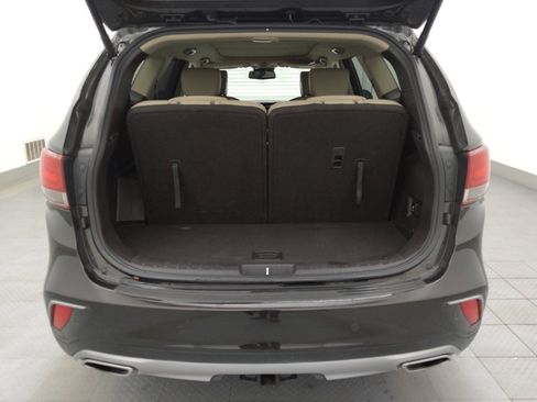 Used 2018 Hyundai Santa Fe Limited image 29