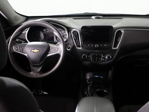 Used 2023 Chevrolet Malibu LT FWD image 27