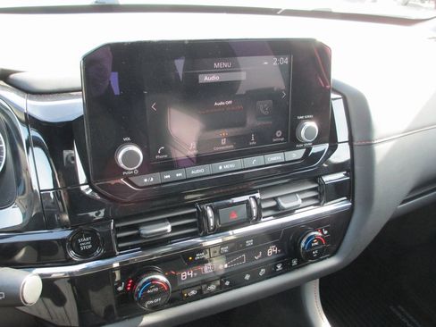 Used 2025 Nissan Pathfinder Rock Creek image 25