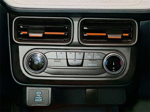 Certified 2022 Ford Maverick XLT w/ Equipment Group 300A Standard image 13