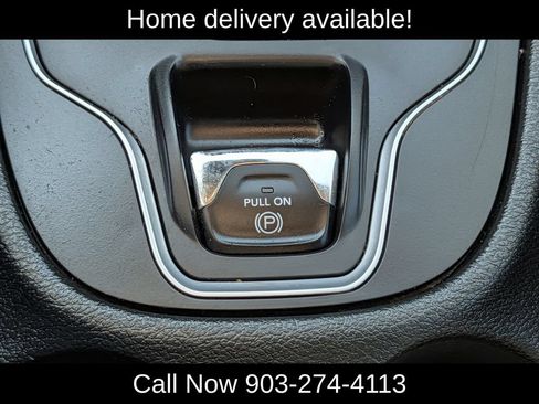 Used 2022 Jeep Cherokee Latitude Lux AWD/4WD image 19