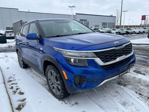 Used 2021 Kia Seltos LX image 1
