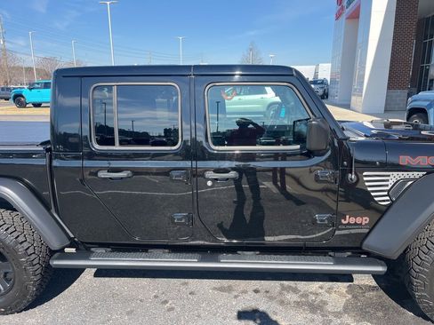 Used 2022 Jeep Gladiator Mojave w/ Trailer Tow Package image 2