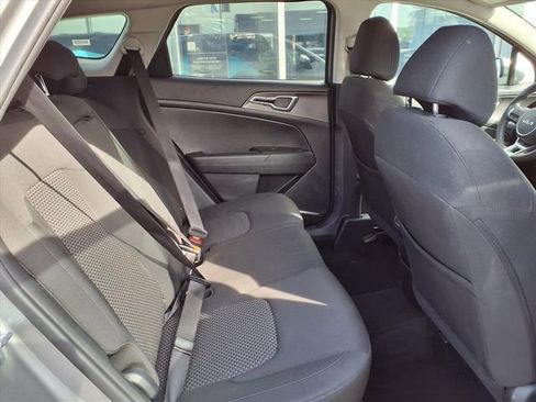 Used 2024 Kia Sportage LX AWD/4WD image 24