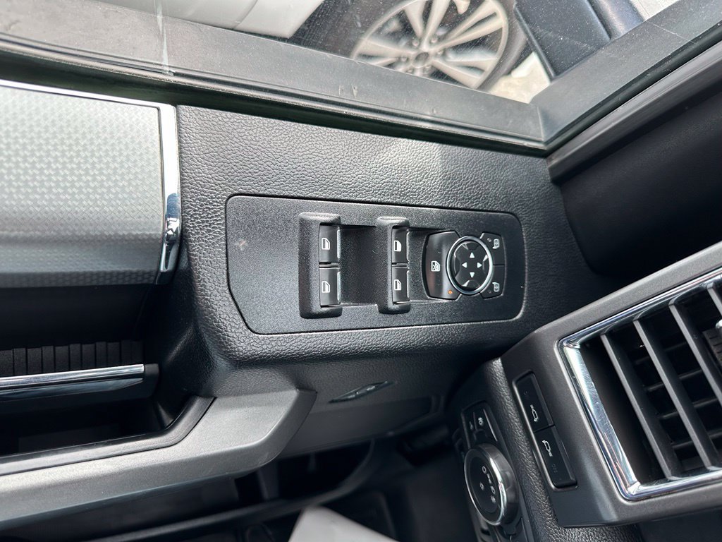 Used 2016 Ford F150 XLT w/ Equipment Group 302A Luxury AWD/4WD image 12