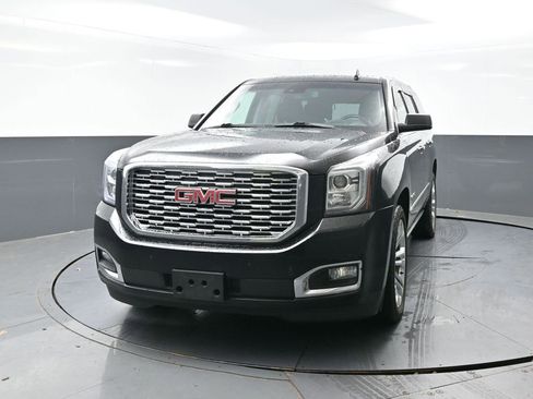 Used 2019 GMC Yukon Denali w/ Denali Ultimate Package image 6