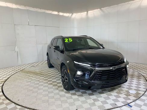 Used 2025 Chevrolet Blazer RS w/ Driver Confidence II Package AWD/4WD image 1