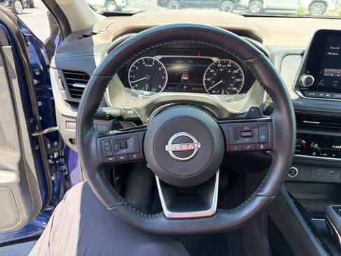 Used 2023 Nissan Rogue SV w/ SV Premium B Package AWD/4WD image 18