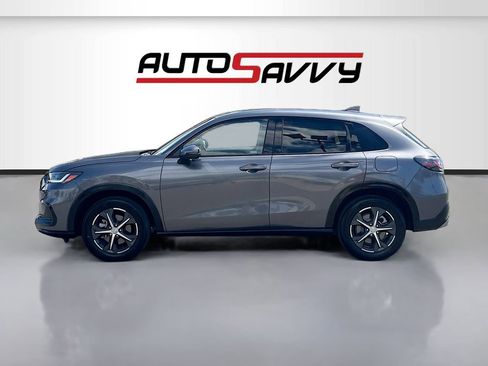 Used 2023 Honda HR-V EX-L image 4