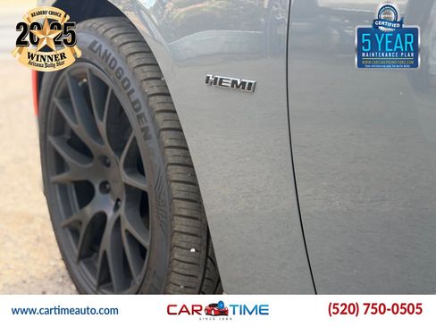 Used 2019 Dodge Charger R/T w/ Plus Group RWD image 7