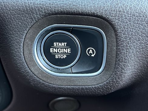 Used 2021 Mercedes-Benz GLE 350 4MATIC image 31