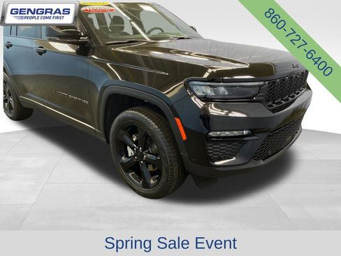 Used 2025 Jeep Grand Cherokee Limited w/ Luxury Tech Group II AWD/4WD image 51