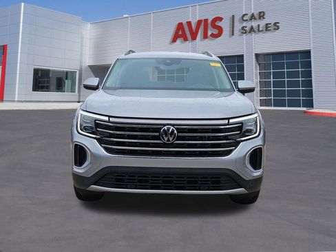 Used 2024 Volkswagen Atlas SE FWD image 10