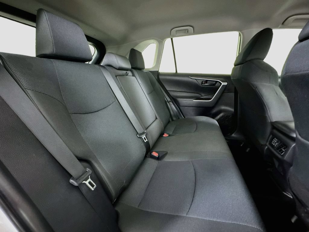 Used 2023 Toyota RAV4 LE AWD/4WD image 24