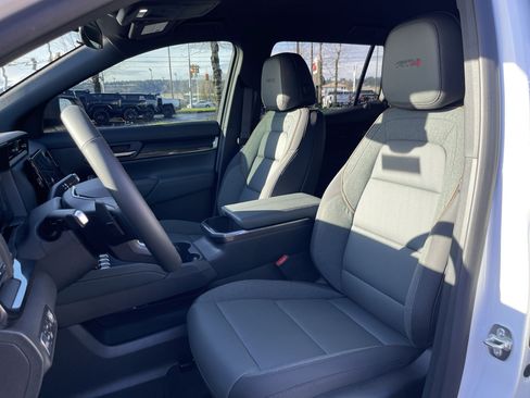 New 2026 GMC Terrain AT4 AWD/4WD image 52