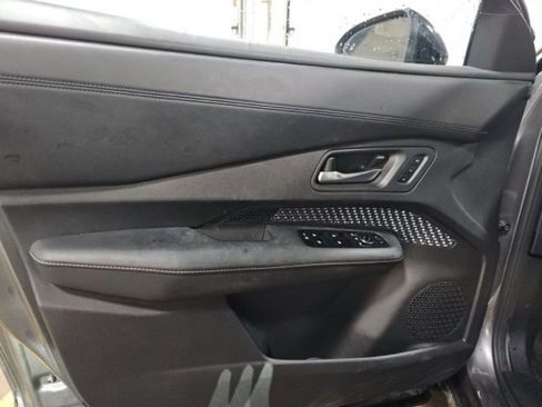 Used 2023 Nissan Ariya FWD image 19