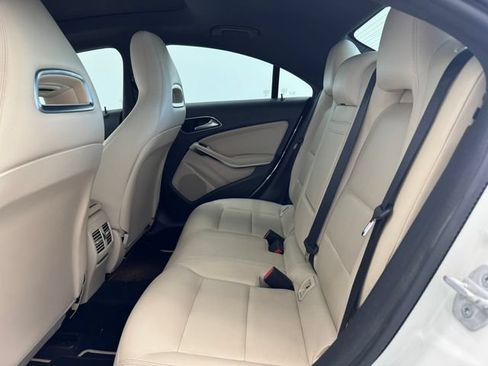 Used 2018 Mercedes-Benz CLA 250 image 20