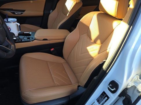 Used 2025 Lexus NX 350 AWD w/ Luxury Package image 5