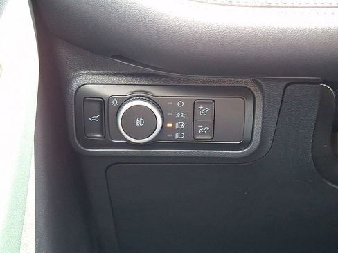 Used 2025 Ford Explorer ST w/ Sun And Sound Package AWD/4WD image 28