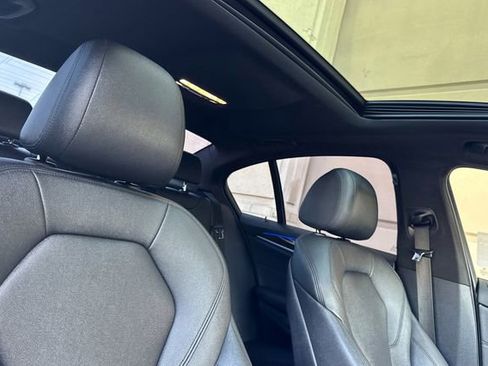 Used 2020 BMW 530i w/ Convenience Package image 18