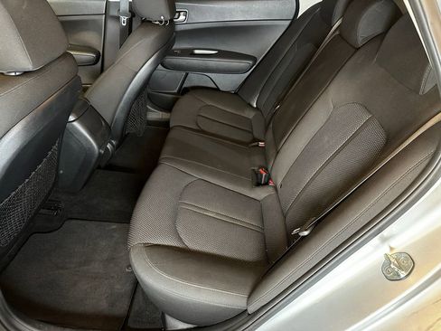 Used 2020 Kia Optima LX FWD image 21
