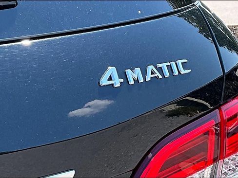 Used 2015 Mercedes-Benz ML 350 4MATIC image 9
