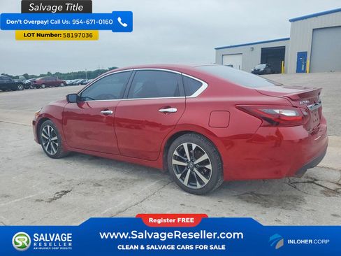 Used 2017 Nissan Altima 2.5 SR FWD image 3