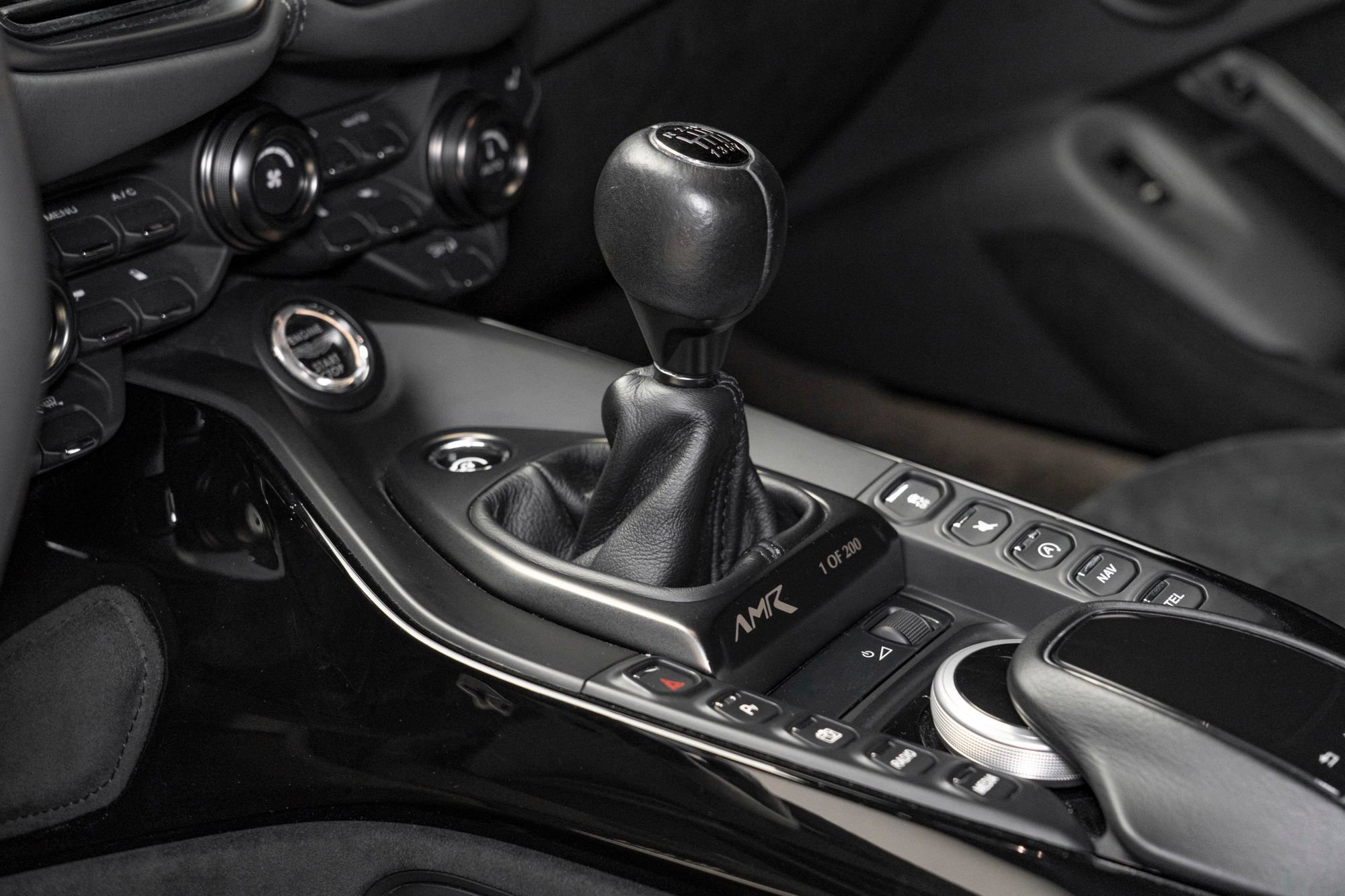 Used 2020 Aston Martin V8 Vantage AMR RWD image 36