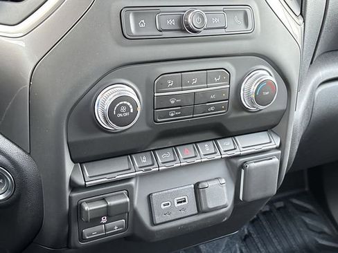 New 2026 GMC Sierra 2500 Pro w/ Convenience Package image 31