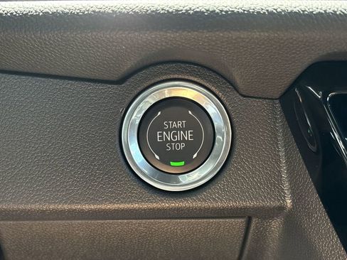 New 2026 Chevrolet Traverse LT image 18