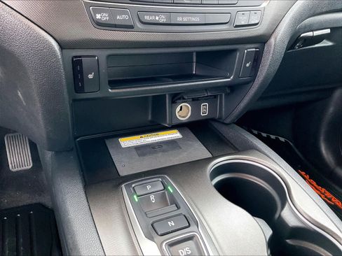 Used 2022 Honda Passport TrailSport image 26