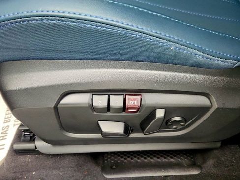 Used 2025 MINI Cooper Countryman S w/ Comfort Package Max image 12