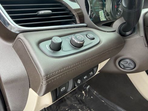 Used 2018 Buick LaCrosse Premium w/ Sun and Shade Package image 10